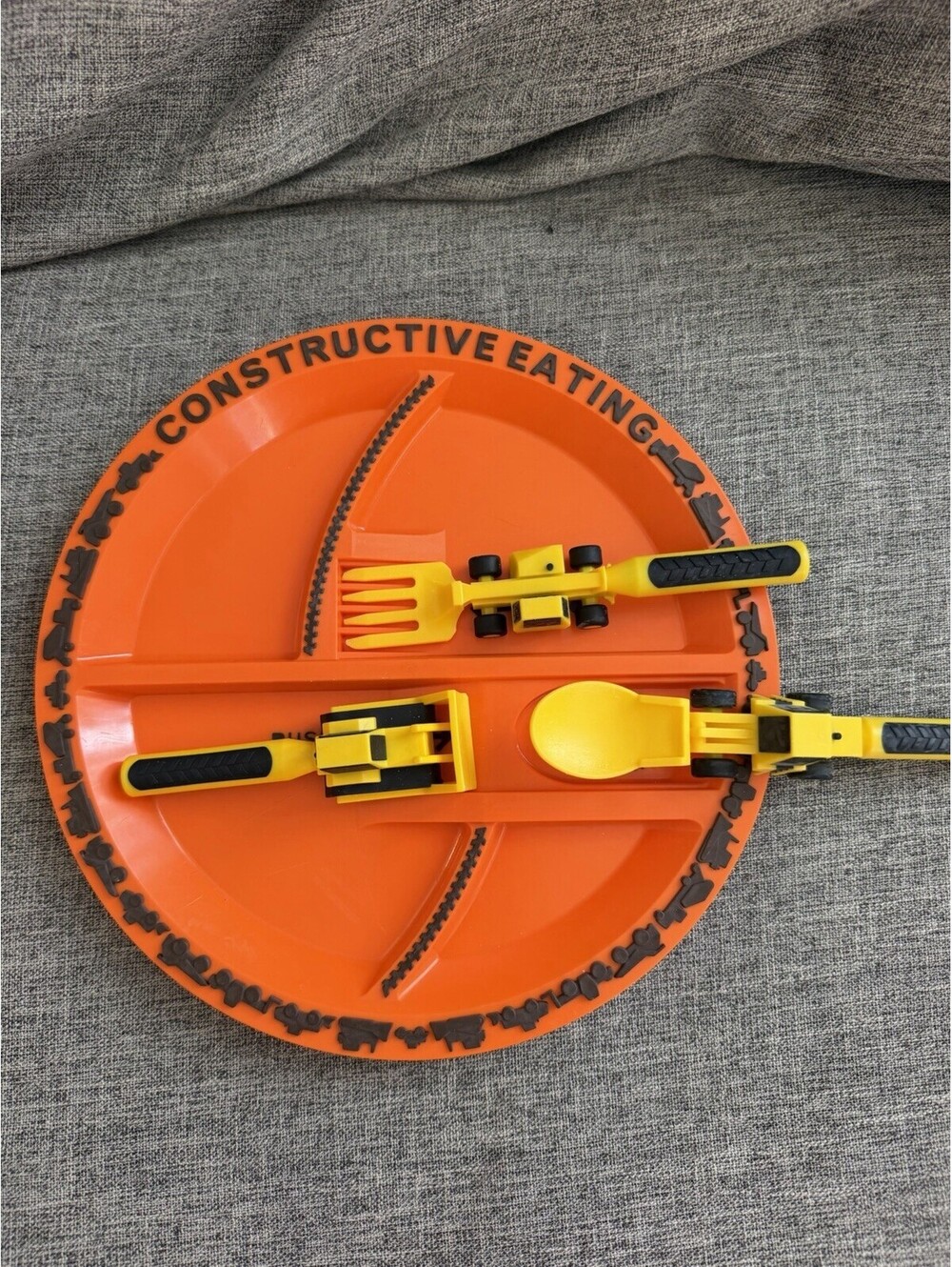 Constructive Eating Construction Plate + 3 Utensils Spoon Fork Pusher Set
